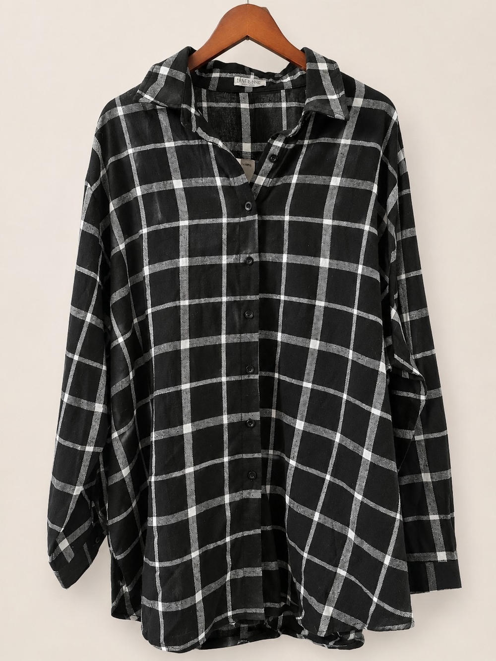 In'Voland Black & White Plaid Button-Up Shirt